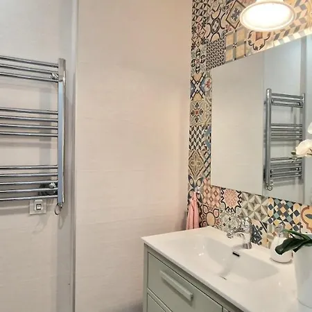 Malaga Lodge Apartments * Málaga